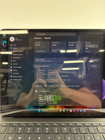 Microsoft Surface Laptop 7 2036 13.8" Snapdragon x 12-Core 3.4GHz 32GB RAM 1TB 