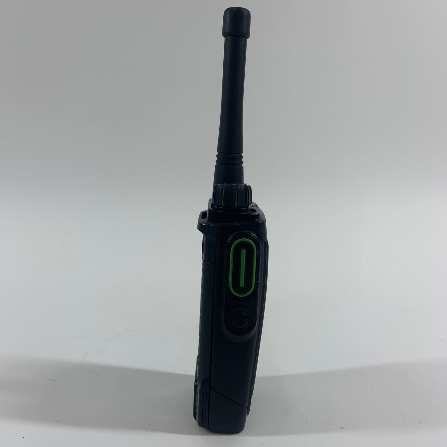 Hytera Digital Protable 2-Way Walkie Talkie Radio BD502i