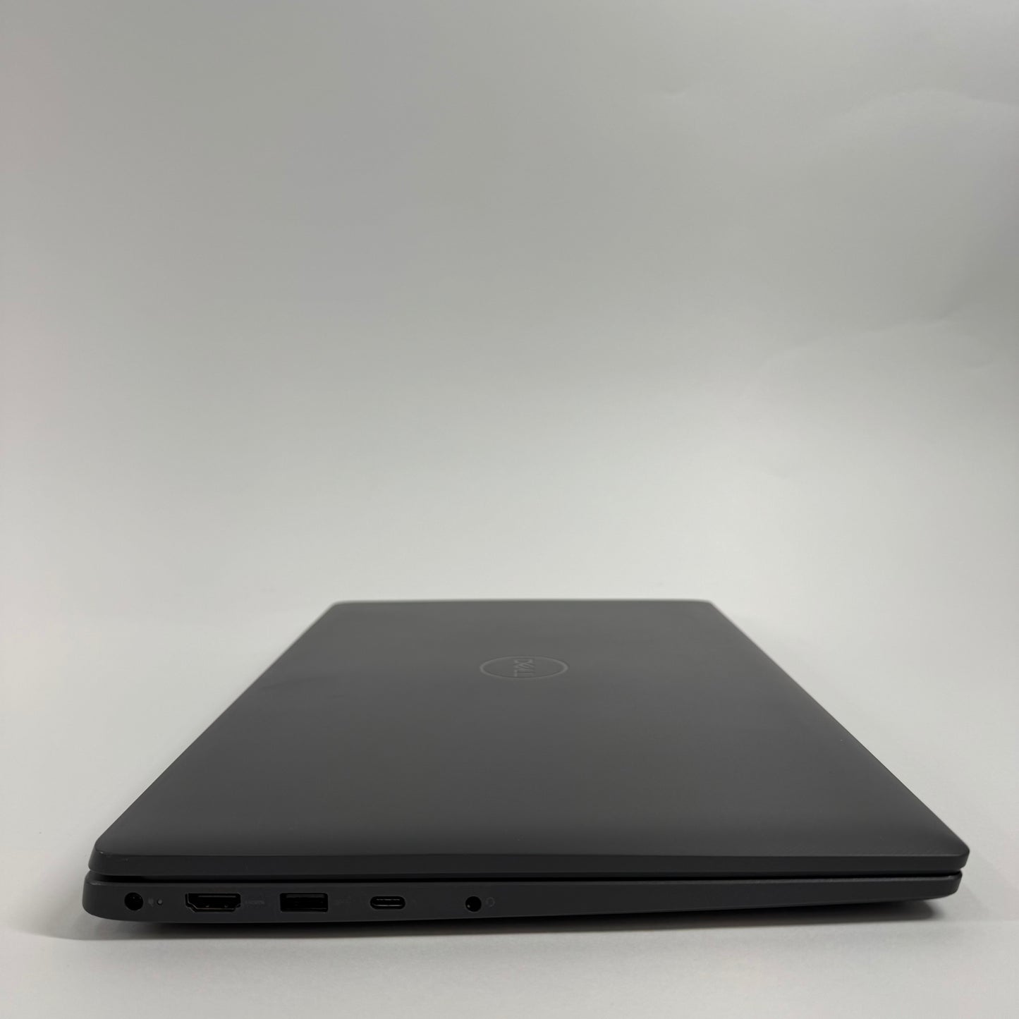 Dell Latitude 3540 15.6" i7-1355U 1.7GHz 32GB RAM 1TB SSD WIN 11 PRO