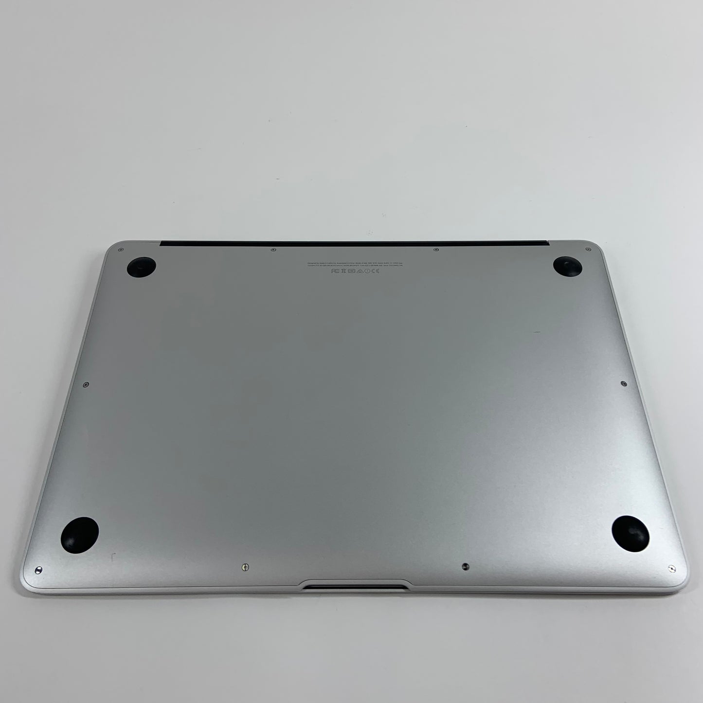  2017 Apple MacBook Air 13.3" i5 1.8GHz 8GB RAM 256GB A1466