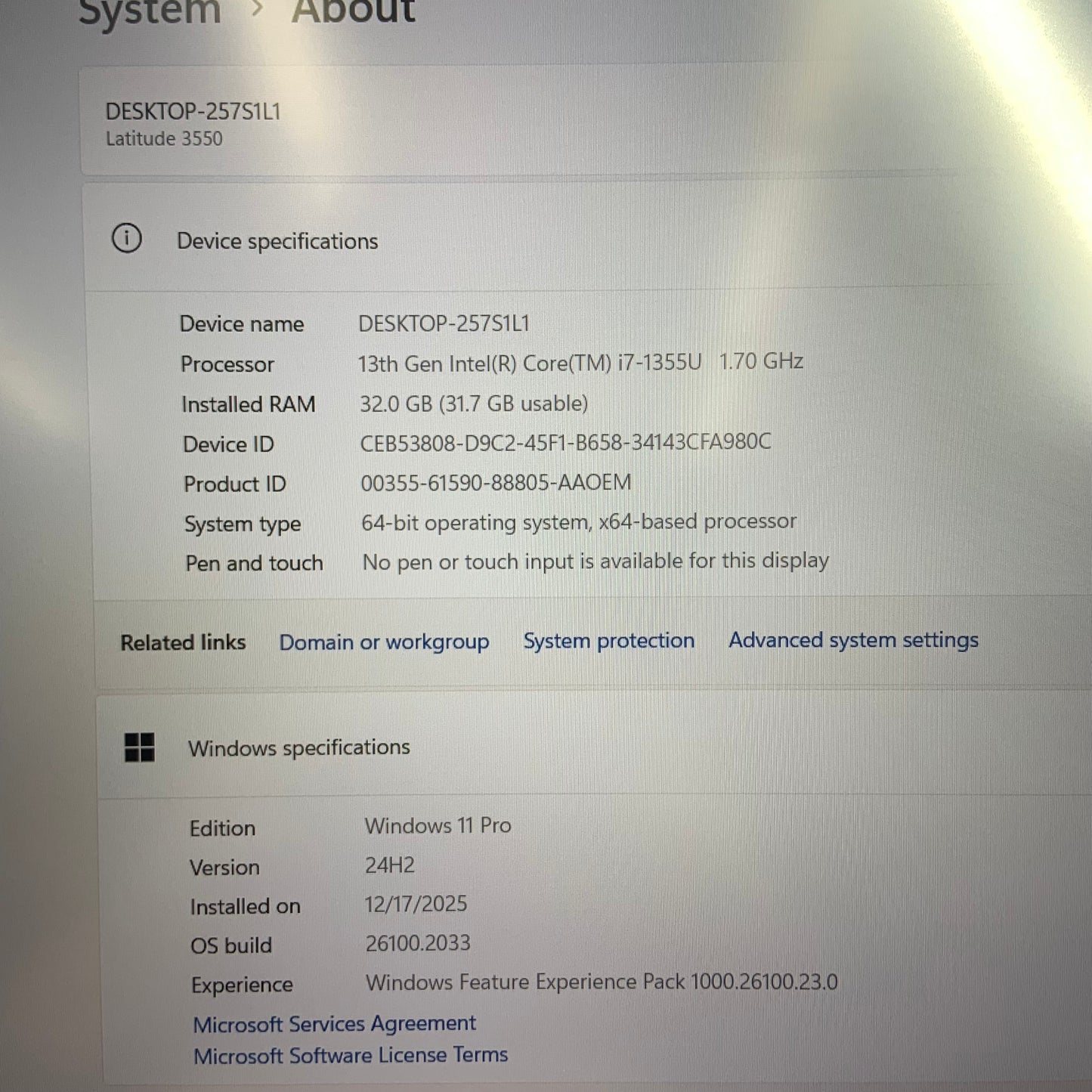 Dell Latitude 3550 15.6" i7-1355U 1.7GHz 32GB RAM 256GB SSD WIN 11 PRO