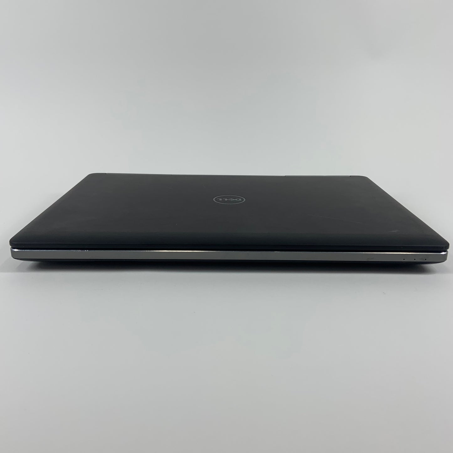 Dell Precision 7720 17" i7-7820HQ 32GB RAM 1.5TB STORAGE 512GB SSD Quadro P3000