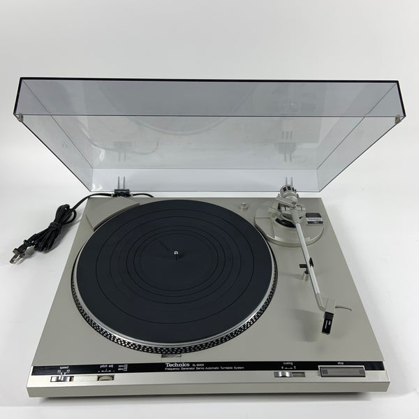 Technics SL-B200 Belt-drive turntable
