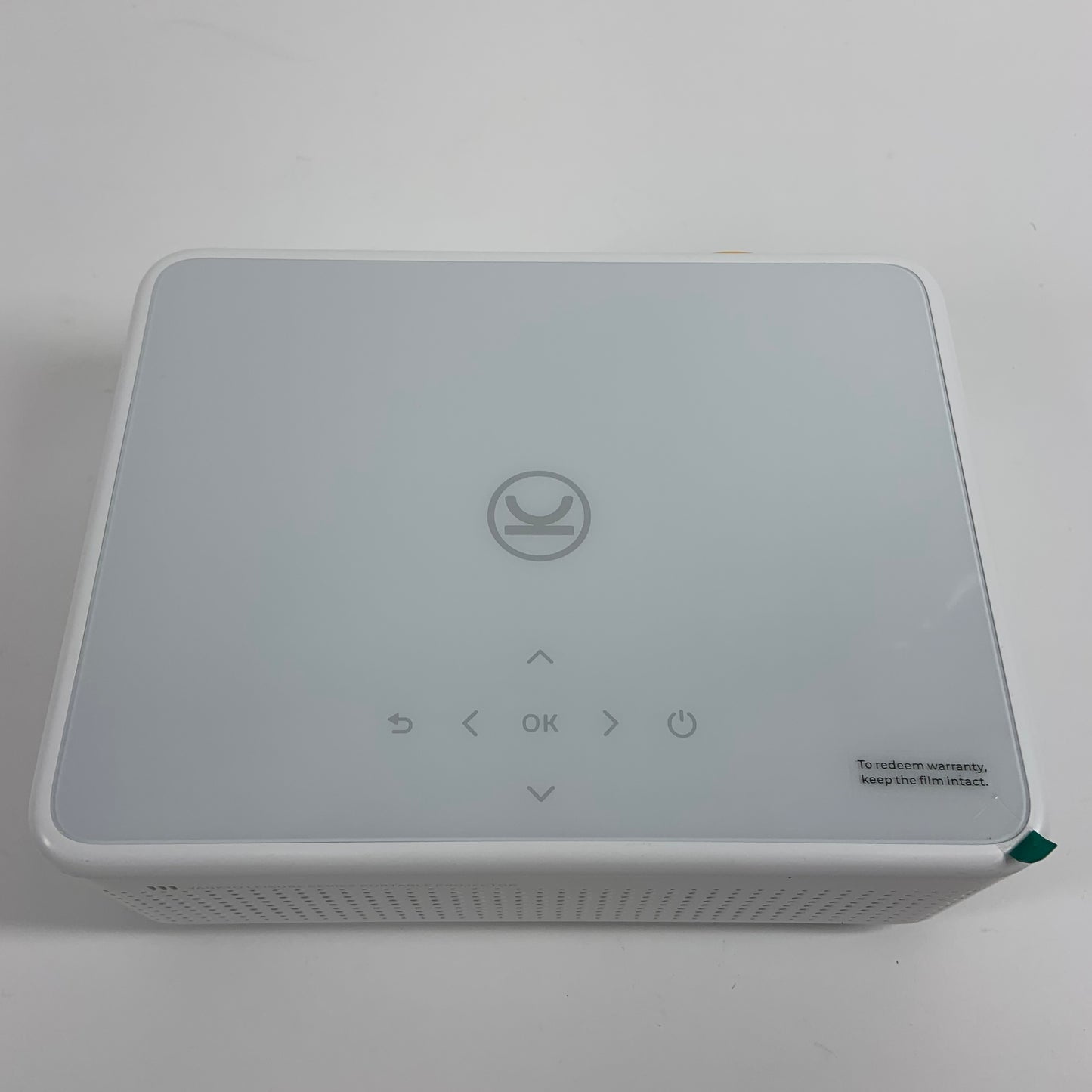 Vankyo Leisure 570D 1920 x 1080 200 Lumens Smart Portable Projector