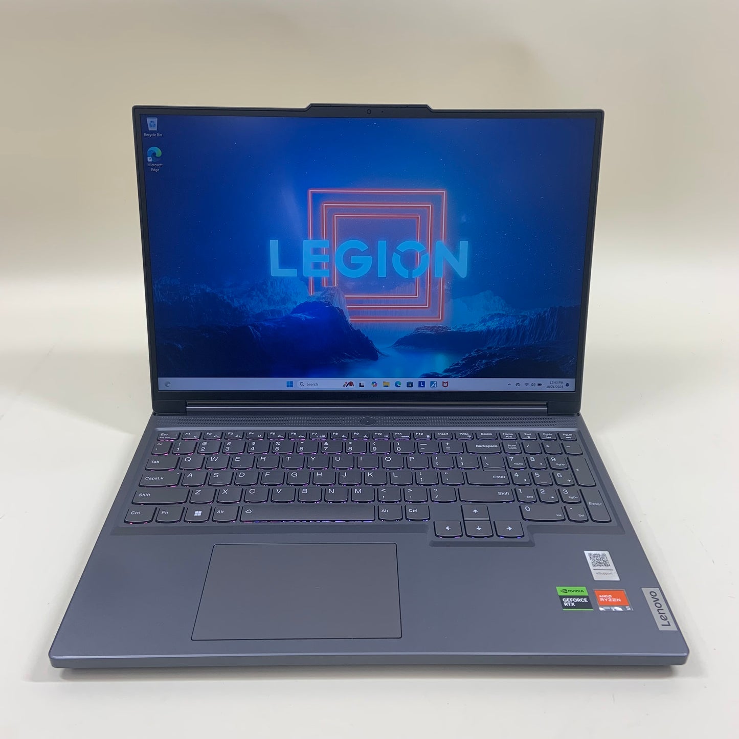 Lenovo Legion Slim 5 15.6" Ryzen 5 4.3GHz 16GB RAM 512GB SSD GeForce RTX 4060