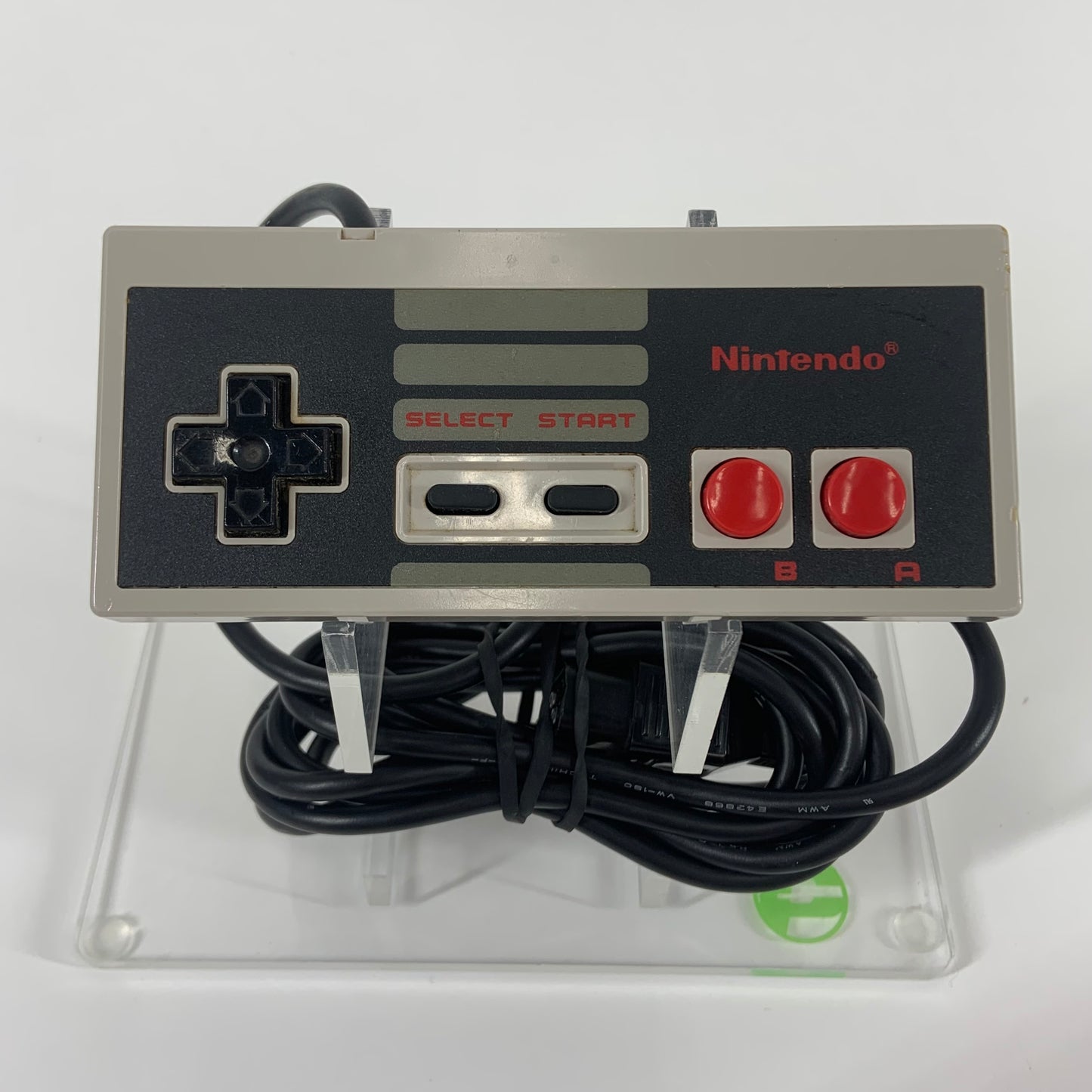 Nintendo Entertainment System NES Video Game Console NES-001 Gray