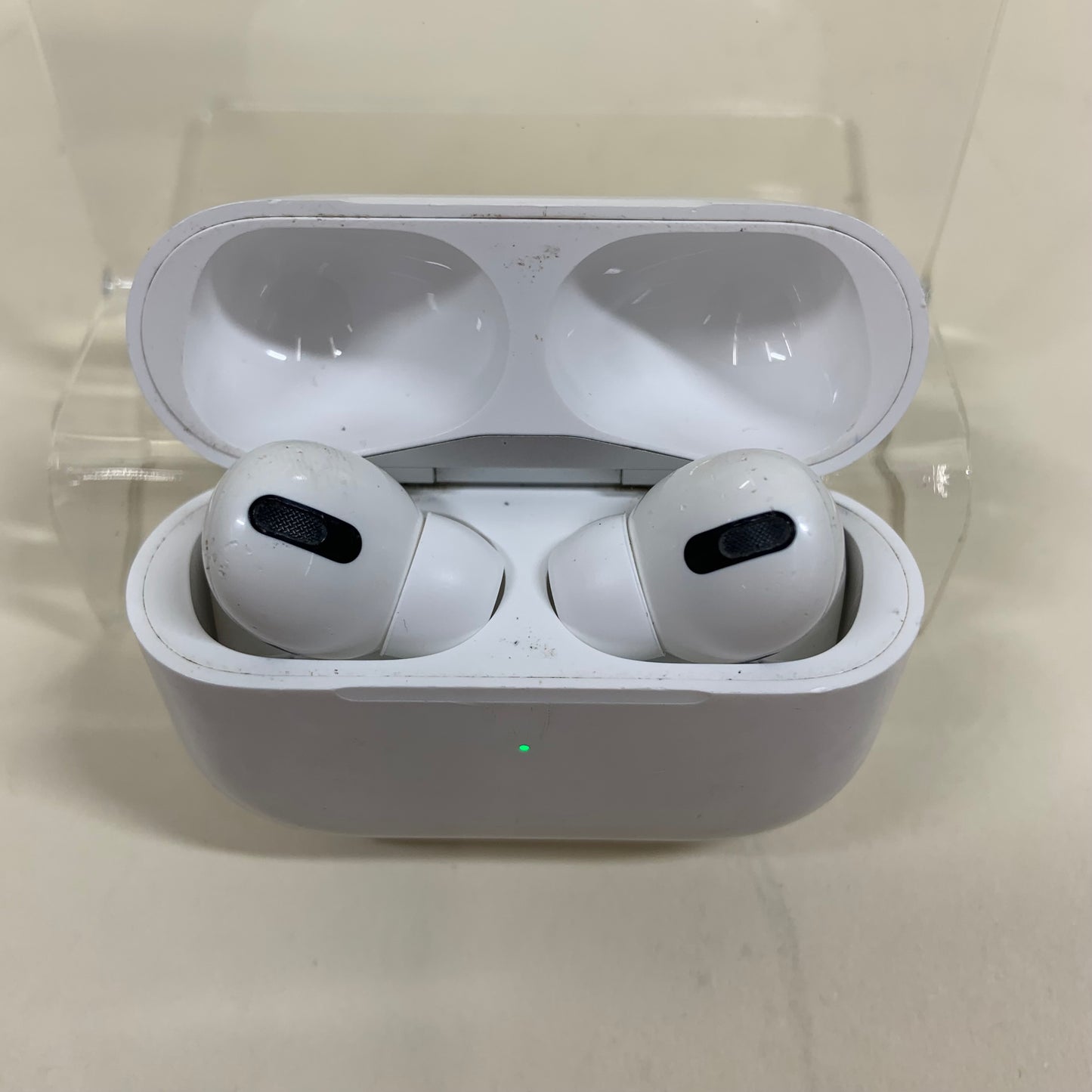 Apple AirPods Pro 1st Gen with Charging Case A2083 A2084 A2190 A2190