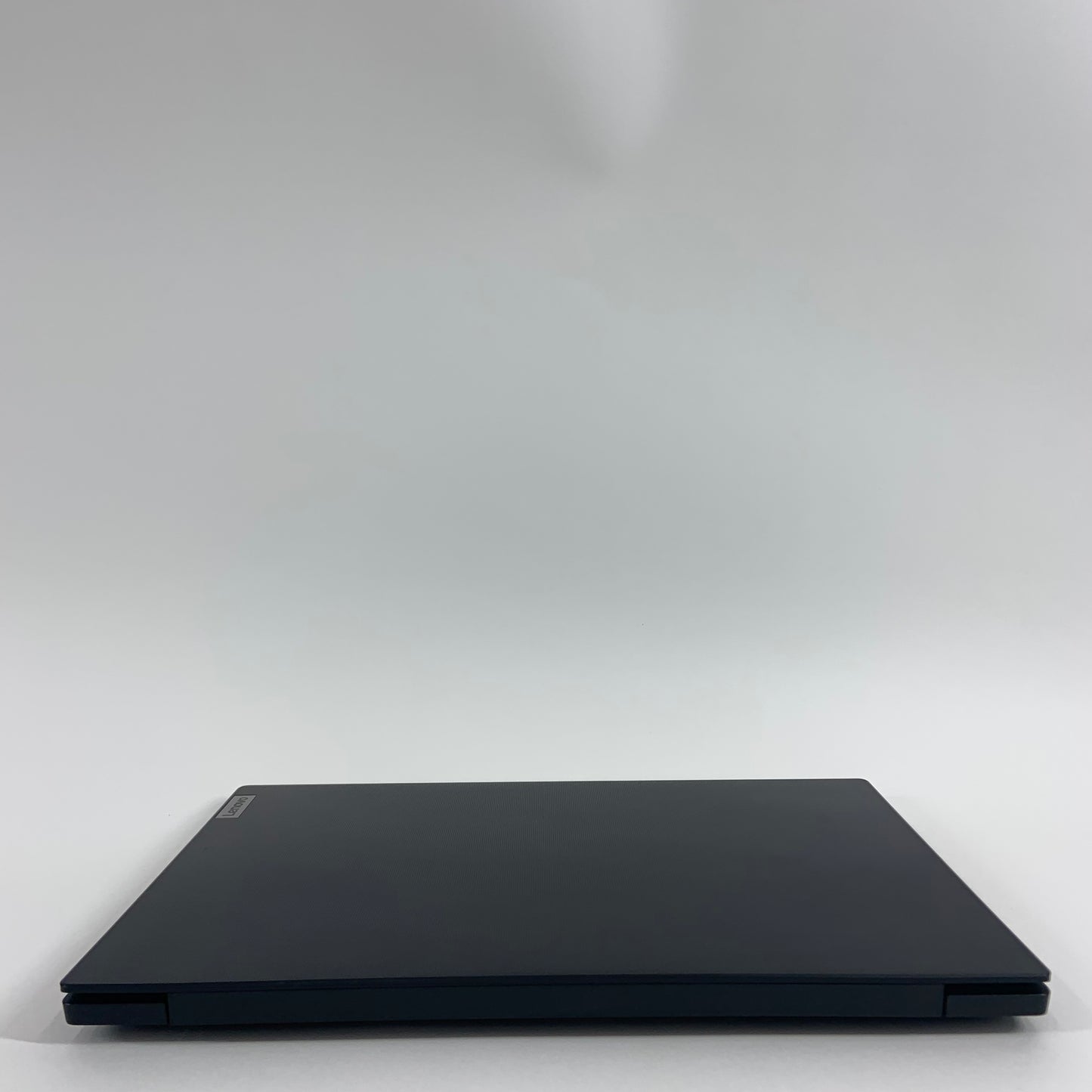 Lenovo V15 G4 ABP 15.6" Ryzen 5 7530U 2.0GHz 40GB RAM 2TB SSD WIN 11 PRO