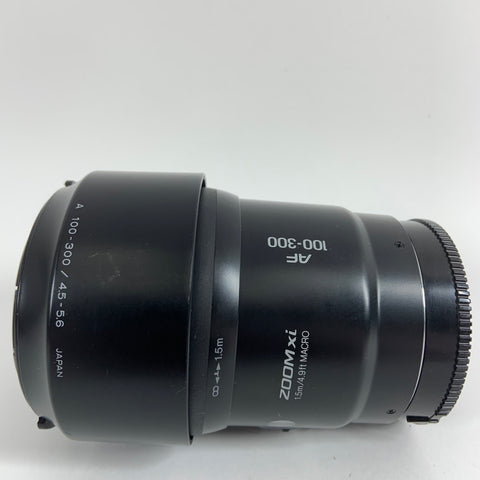 Minolta 100-300 f/4.5-5.6 Auto Lens