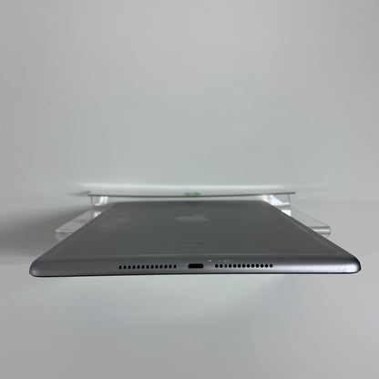Unlocked Apple iPad 5th Gen 32GB 13.5.1 Space gray MP242LL/A