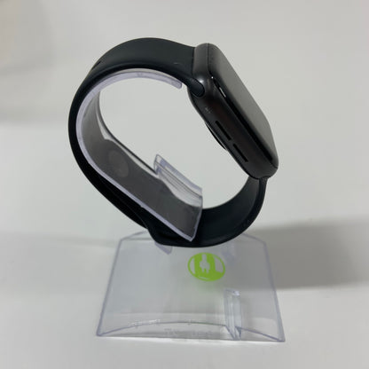 GPS Only Apple Watch SE 1st Gen 40MM Black Aluminum Black Sport Band MKQ13LL/A