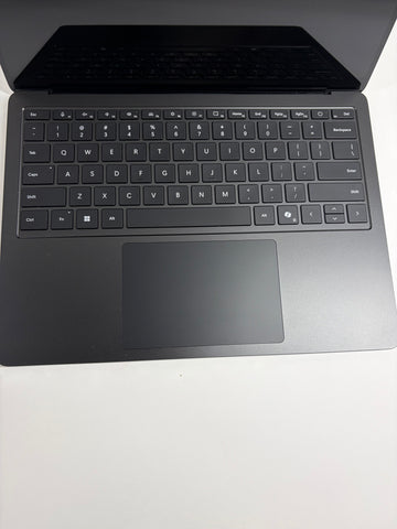 Microsoft Surface Laptop 7 2036 13.8" Snapdragon x 12-Core 3.4GHz 32GB RAM 1TB 