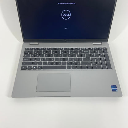 Dell Latitude 5531 15.6" i7-12800H 16GB RAM 256GB SSD GeForce MX550 WIN 11 PRO