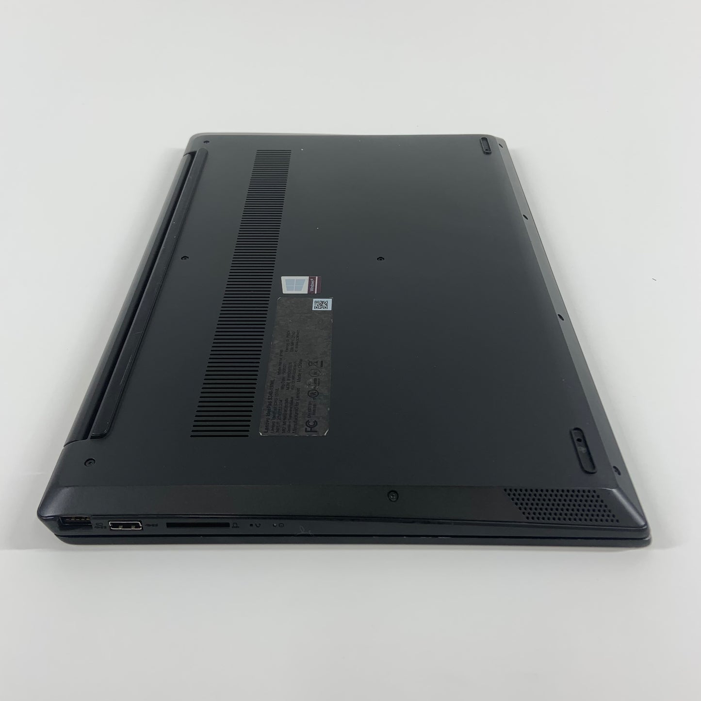 Lenovo IdeaPad 81N8 15.6" i5-8265U 1.6GHz 8GB RAM 256GB SSD Win 11 Home