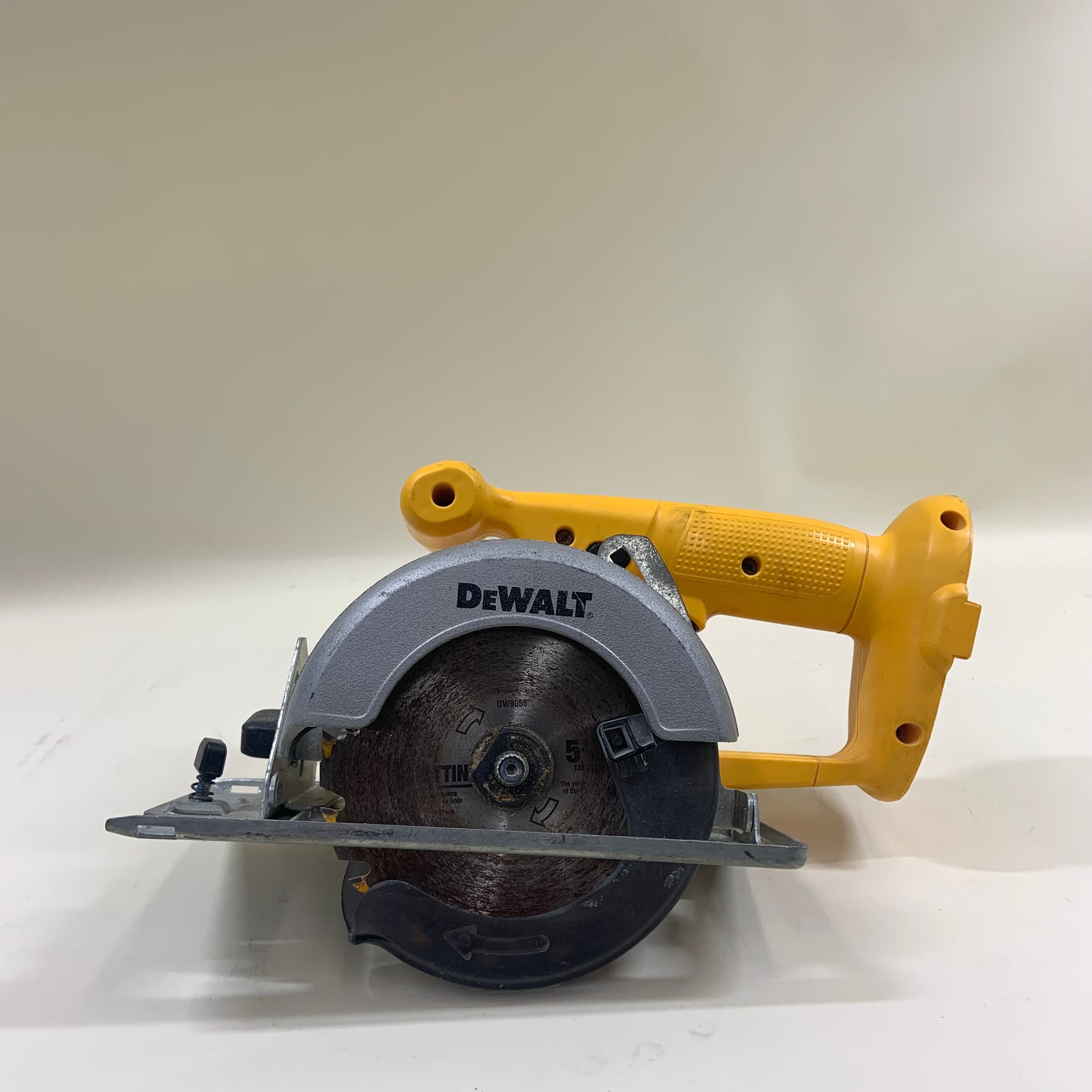 Dewalt DW936 18V Trim Saw