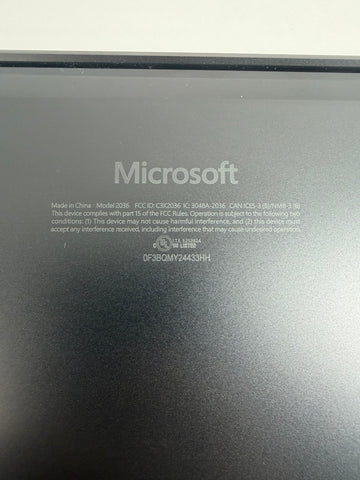 Microsoft Surface Laptop 7 2036 13.8" Snapdragon x 12-Core 3.4GHz 32GB RAM 1TB 
