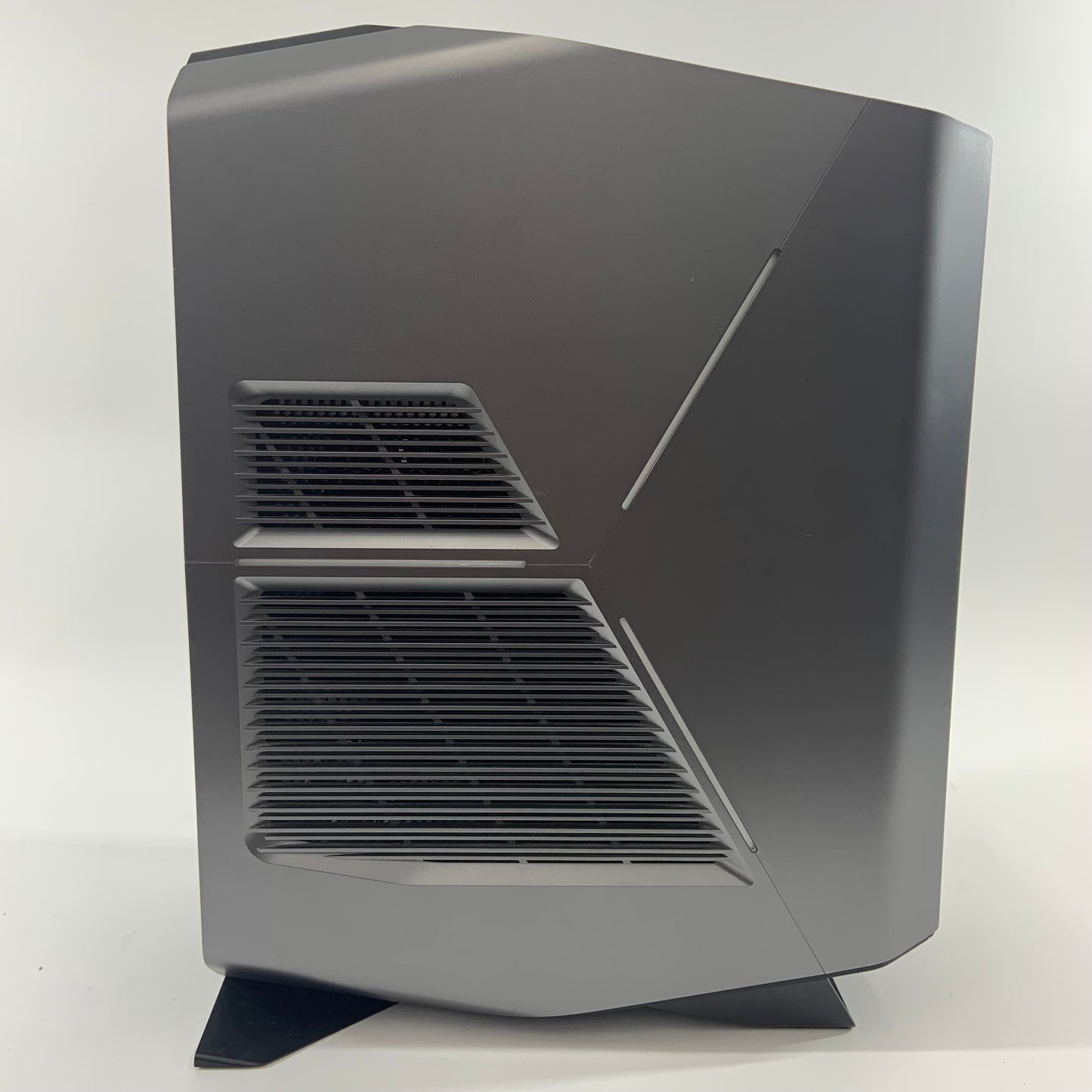 Alienware Aurora R7 i5-8400 NVIDIA GTX 1070 Ti 16GB RAM 128GB SSD 1TB HDD