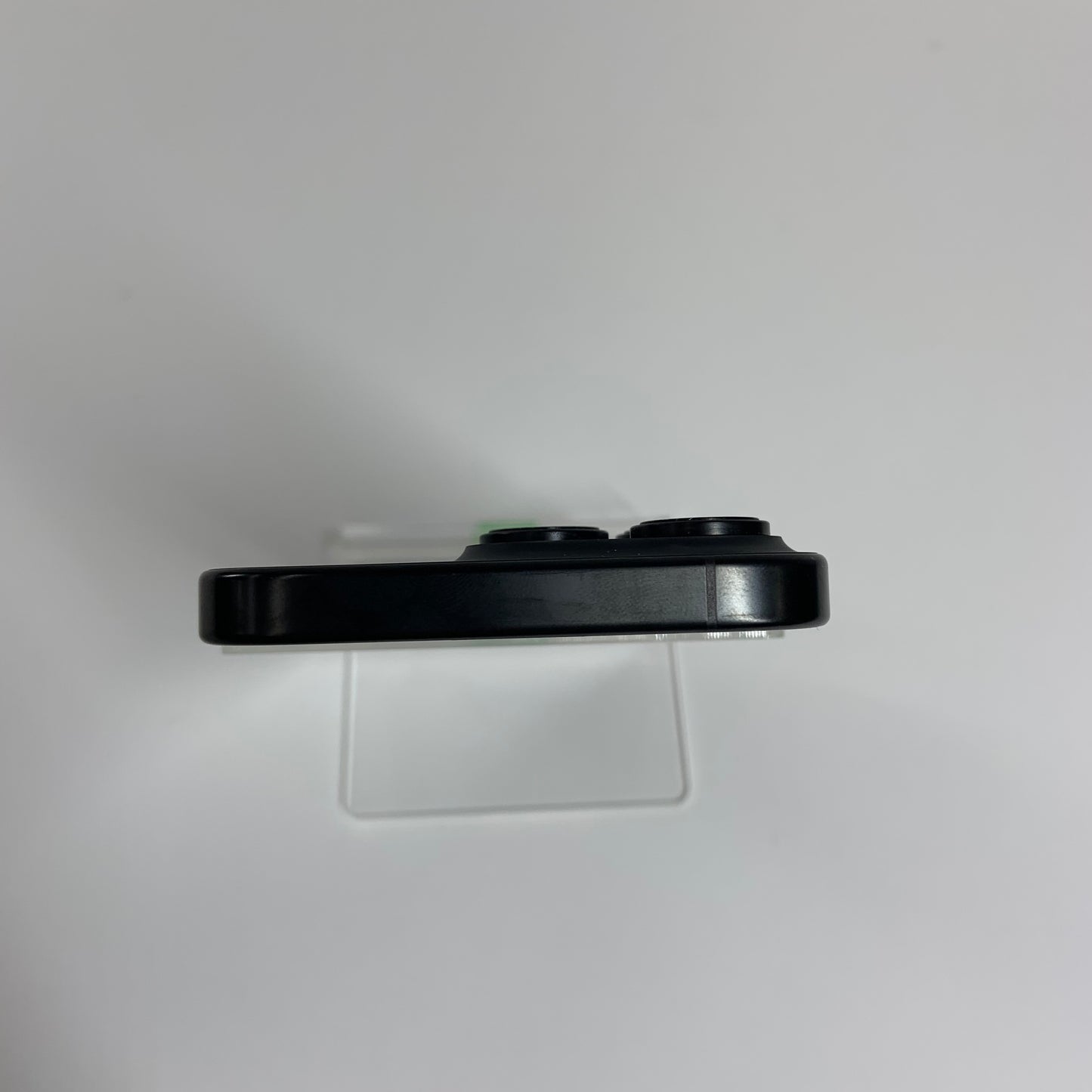 Unlocked Apple iPhone 16 Pro 128GB Black Titanium with WARRANTY