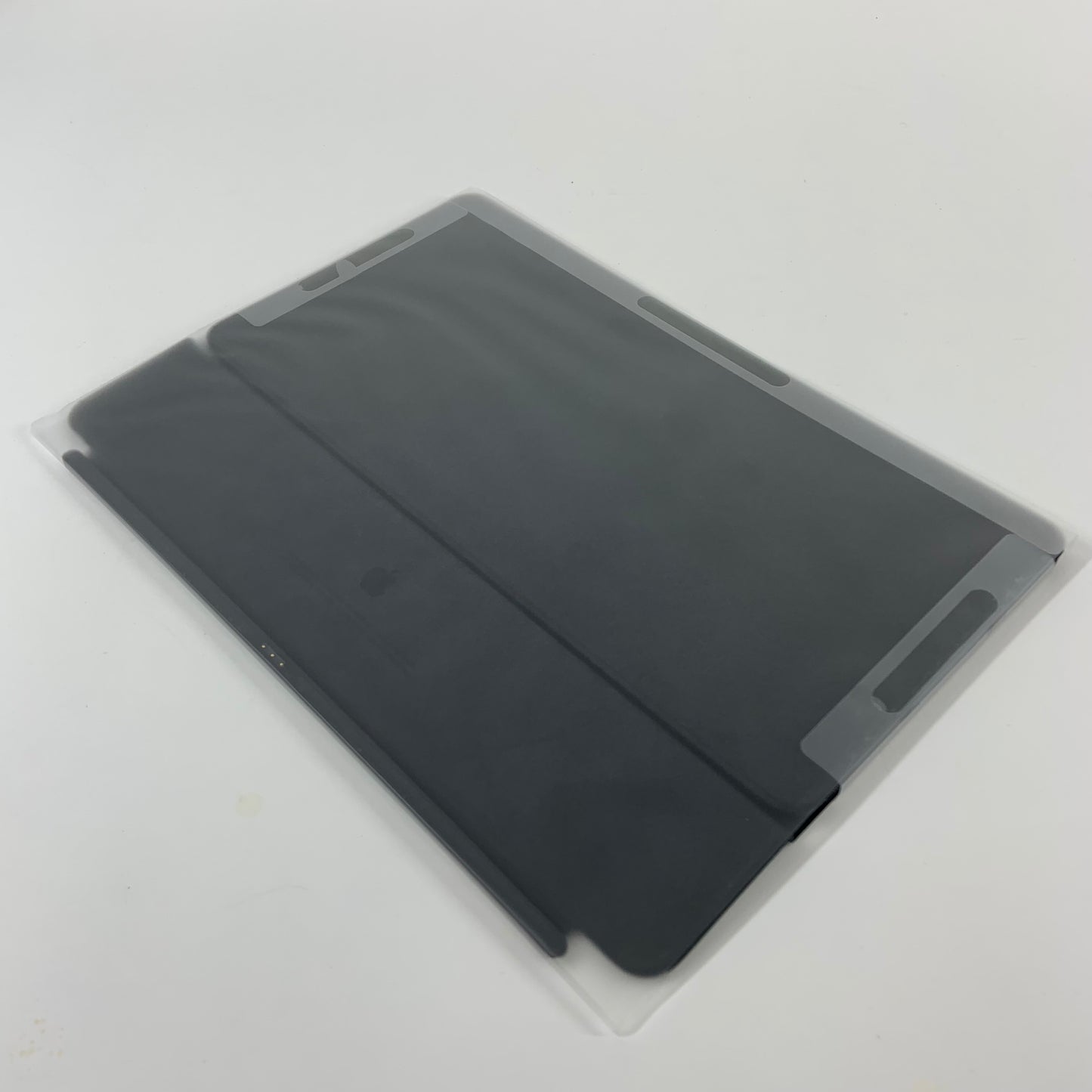 Lot of 4 New Apple Smart Keyboard for iPad Keyboard Folio Case Black A1829