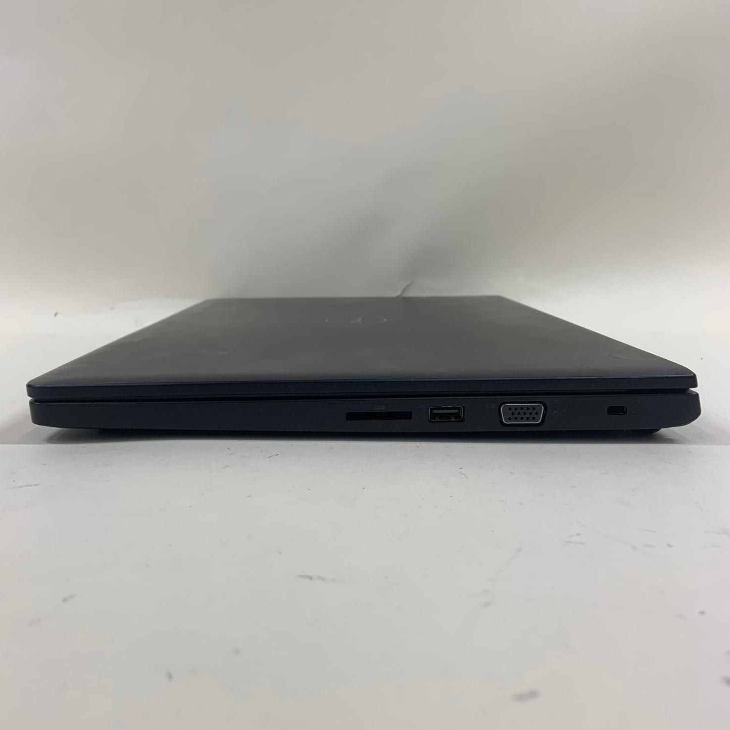 Dell Latitude 3570 15.6" i3-6100U 2.3GHz 8GB RAM 128GB