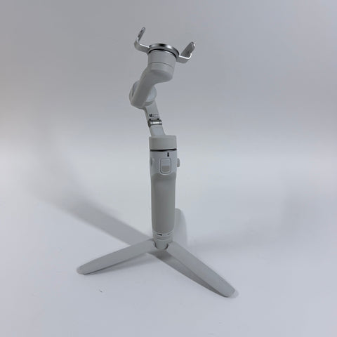 DJI Osmo Mobile 6 3-Axis Smartphone Gimbal Stabilizer OE200