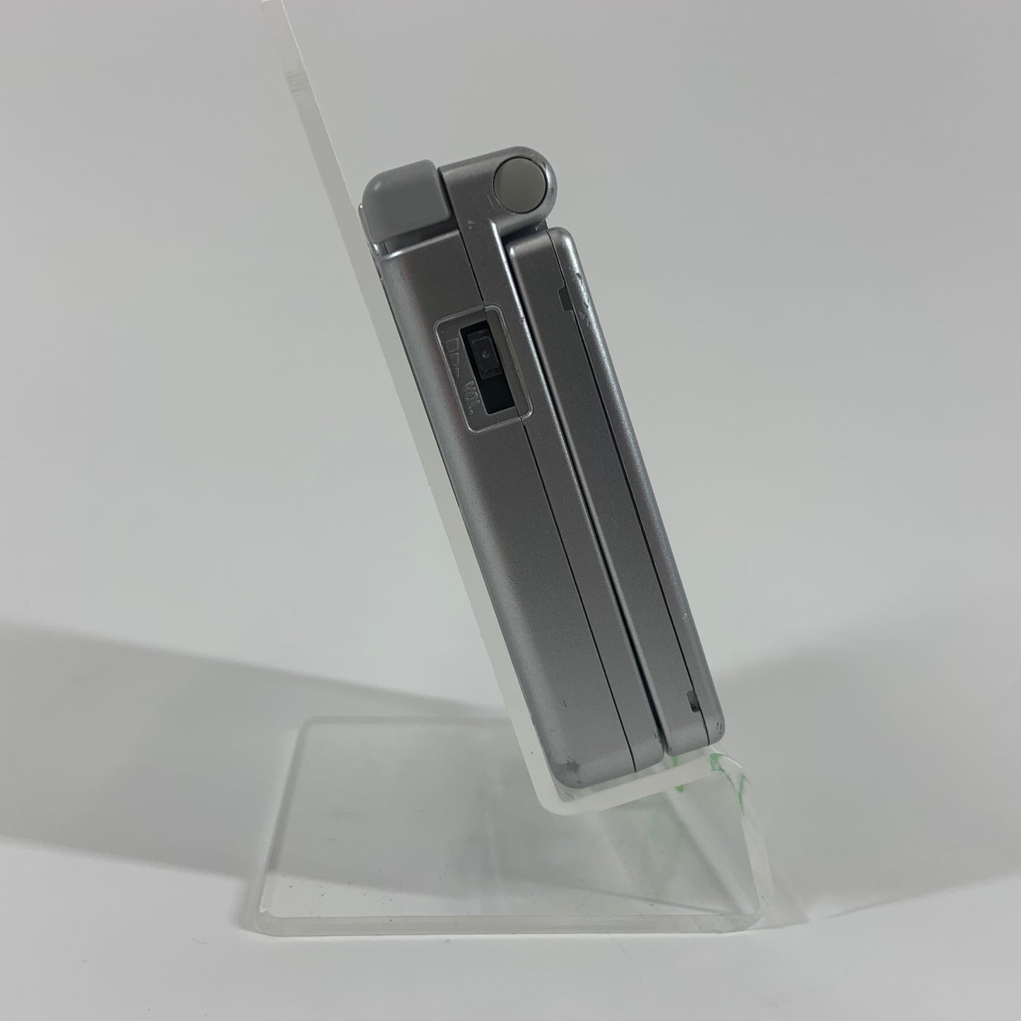 Nintendo Game Boy Advance SP Handheld Game Console AGS-001 Ice White