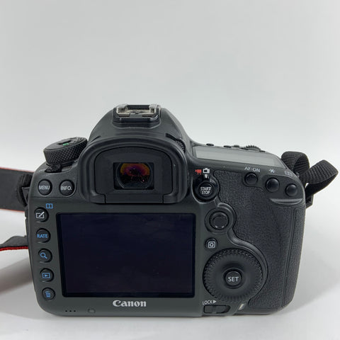 Canon EOS 5DS Digital SLR DSLR Camera 50.6 MP