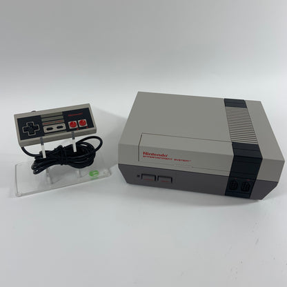 Nintendo Entertainment System NES Video Game Console NES-001 Gray