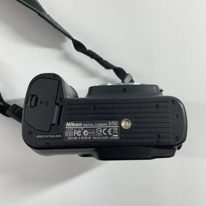 Nikon D50 16.1MP Digital SLR DSLR Camera