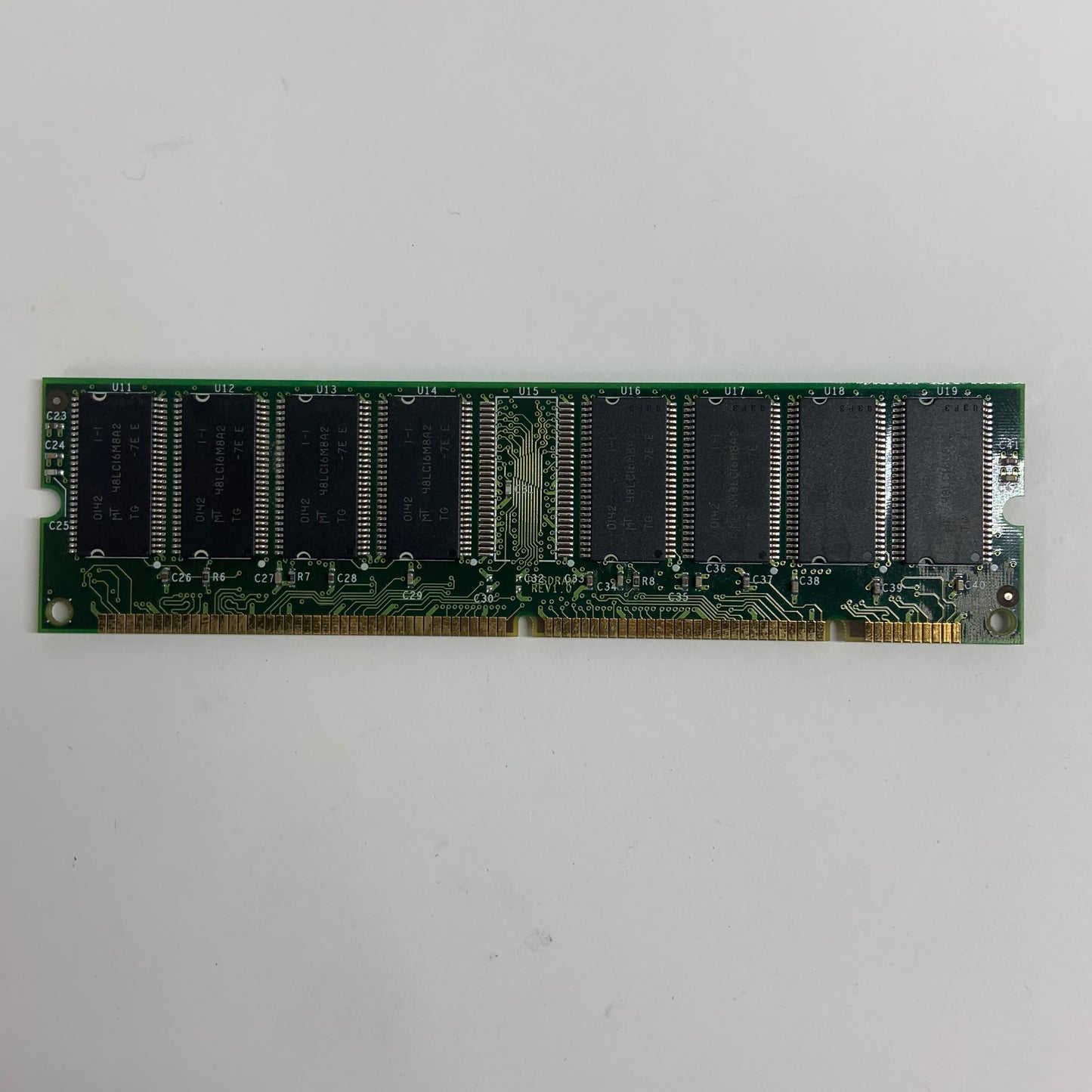 Lot of Viking NON-ECC CL2 DIMM 1GB (4x256MB) SDRAM 133MHz