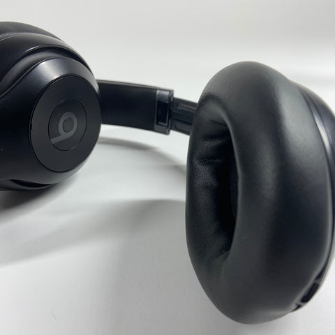 Beats Studio Pro Wireless Over-Ear Bluetooth Headphones Black A2924