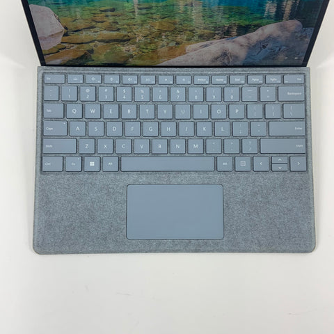 Microsoft Surface Pro 8 1983 13" i5-1135G7 2.4GHz 8GB RAM 256GB SSD BUNDLE
