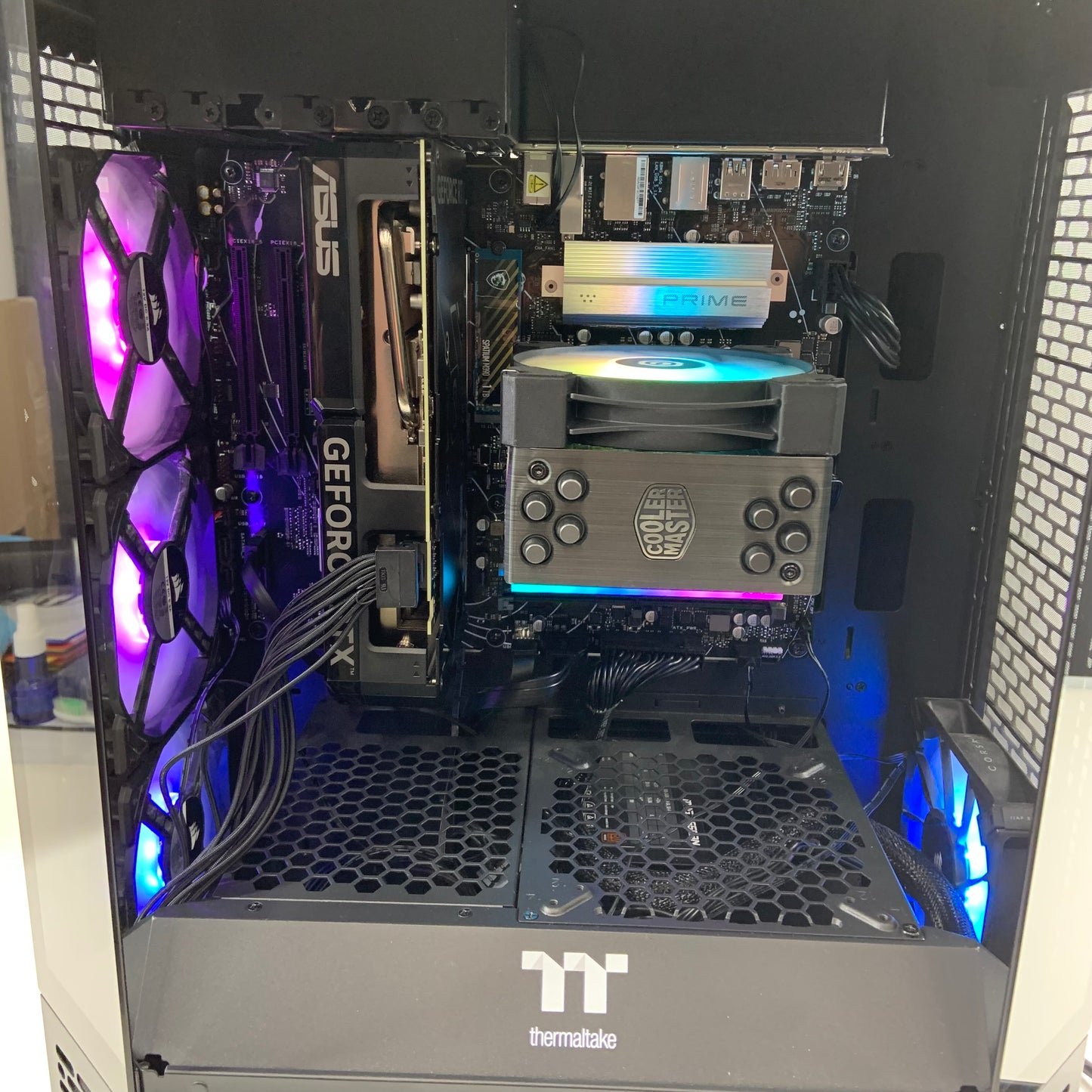 Tower 600 AMD Ryzen 5 9600X 16GB DDR5 2TB Storage RTX 4070 Super 12GB w Stand