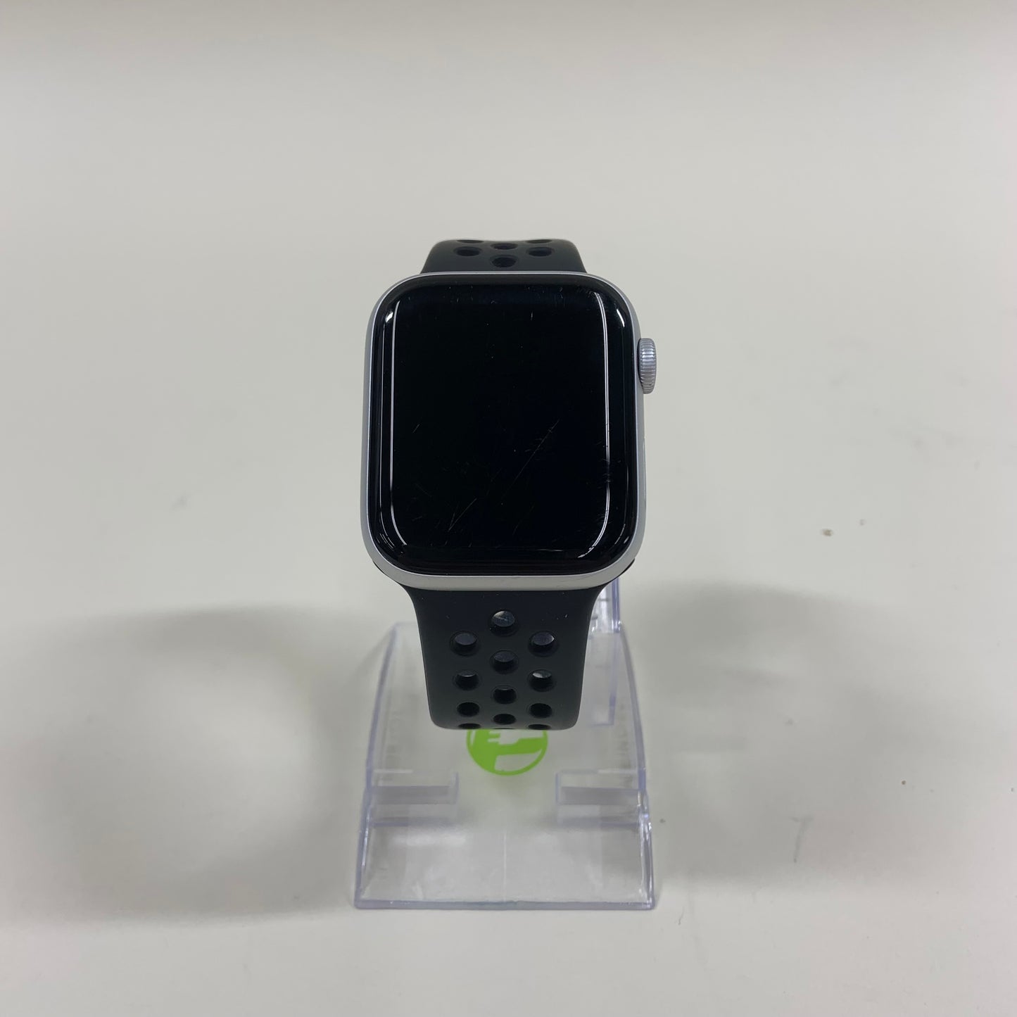 Unlocked Apple Series 5 44MM Aluminum A2095