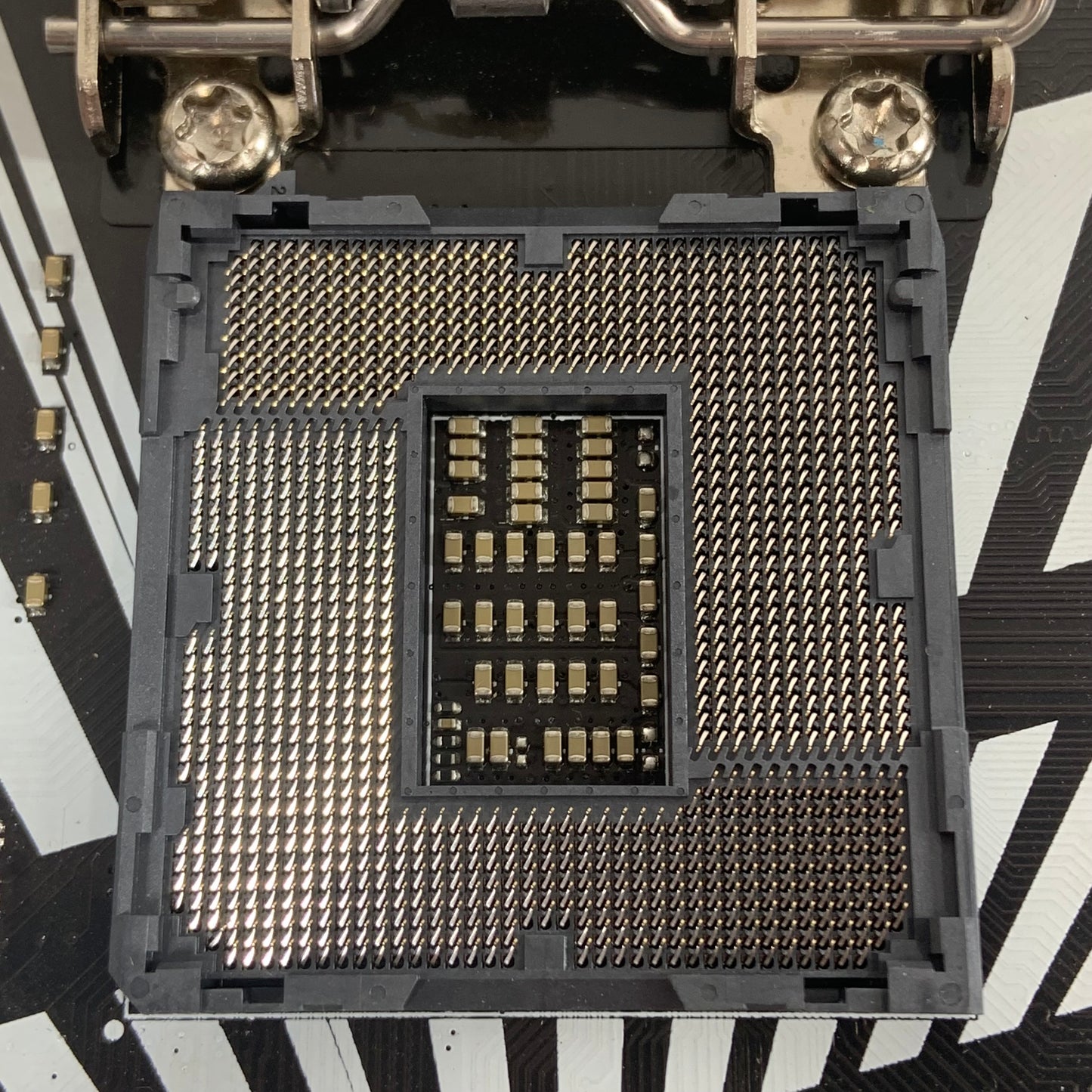 Asus Prime Z390-P LGA 1151 ATX Intel DDR4 Motherboard with Intel i7-8700K COMBO