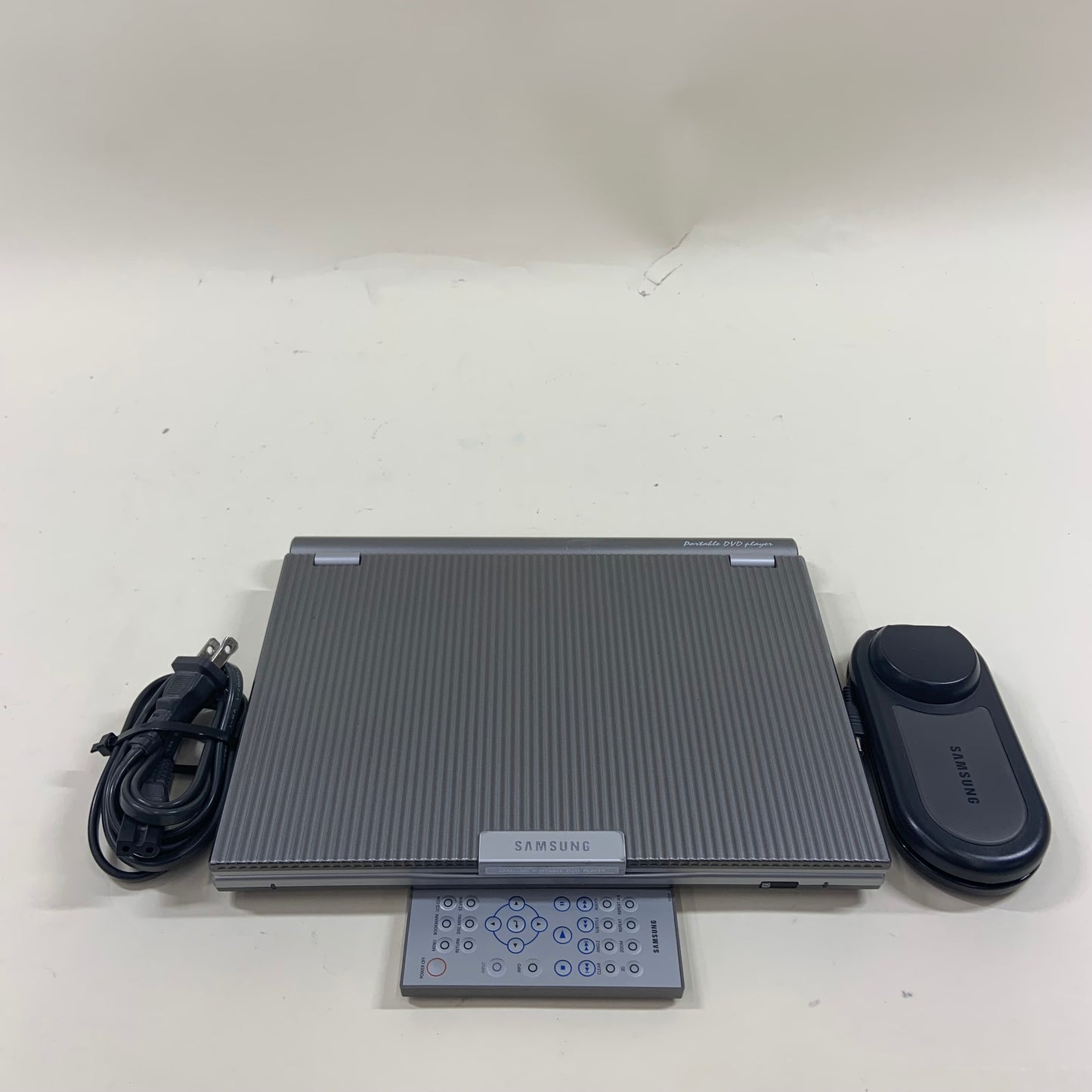 Samsung Portable DVD Player DVD-L200