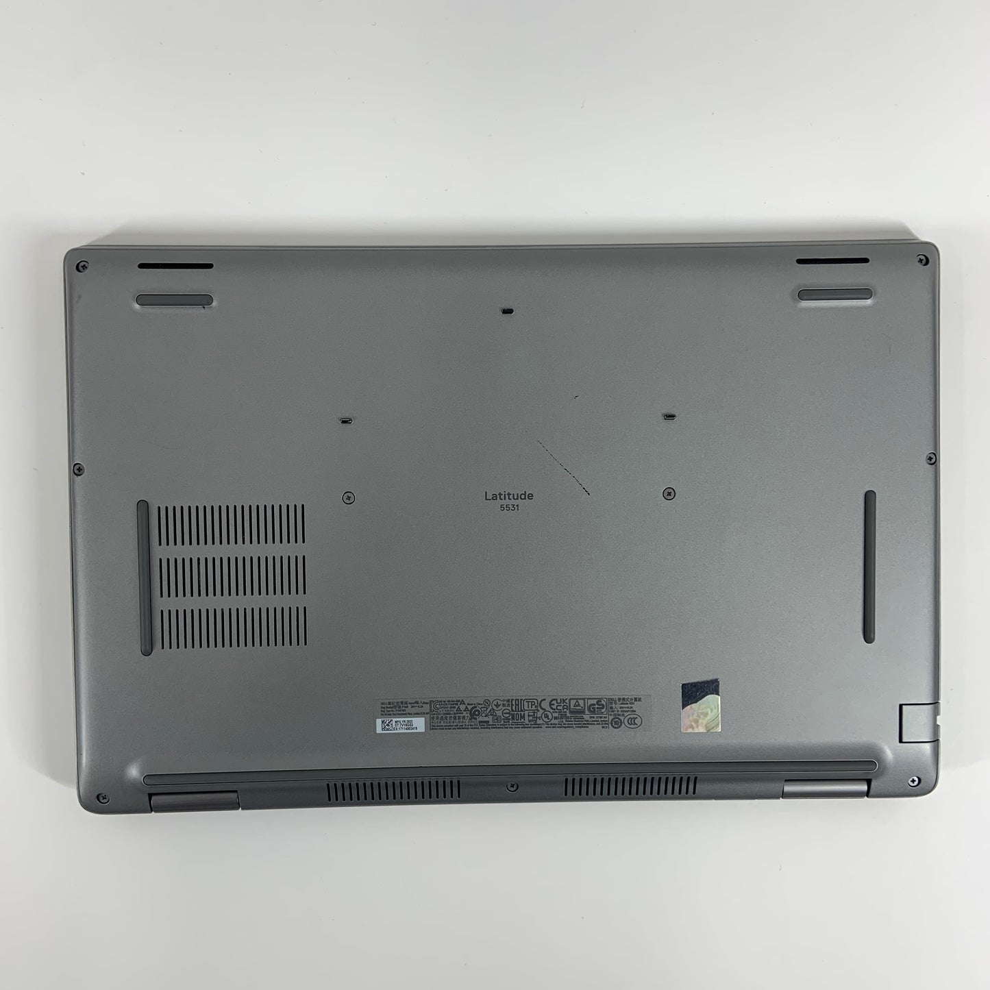 Dell Latitude 5531 15.6" i7-12800H 16GB RAM 256GB SSD GeForce MX550 WIN 11 PRO