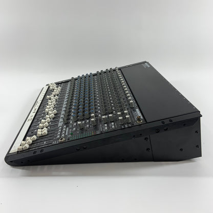 MACKIE 1604-VLZ PRO 16 Channel Mic/Line Mixer With Premium XDR Mic Preamplifiers