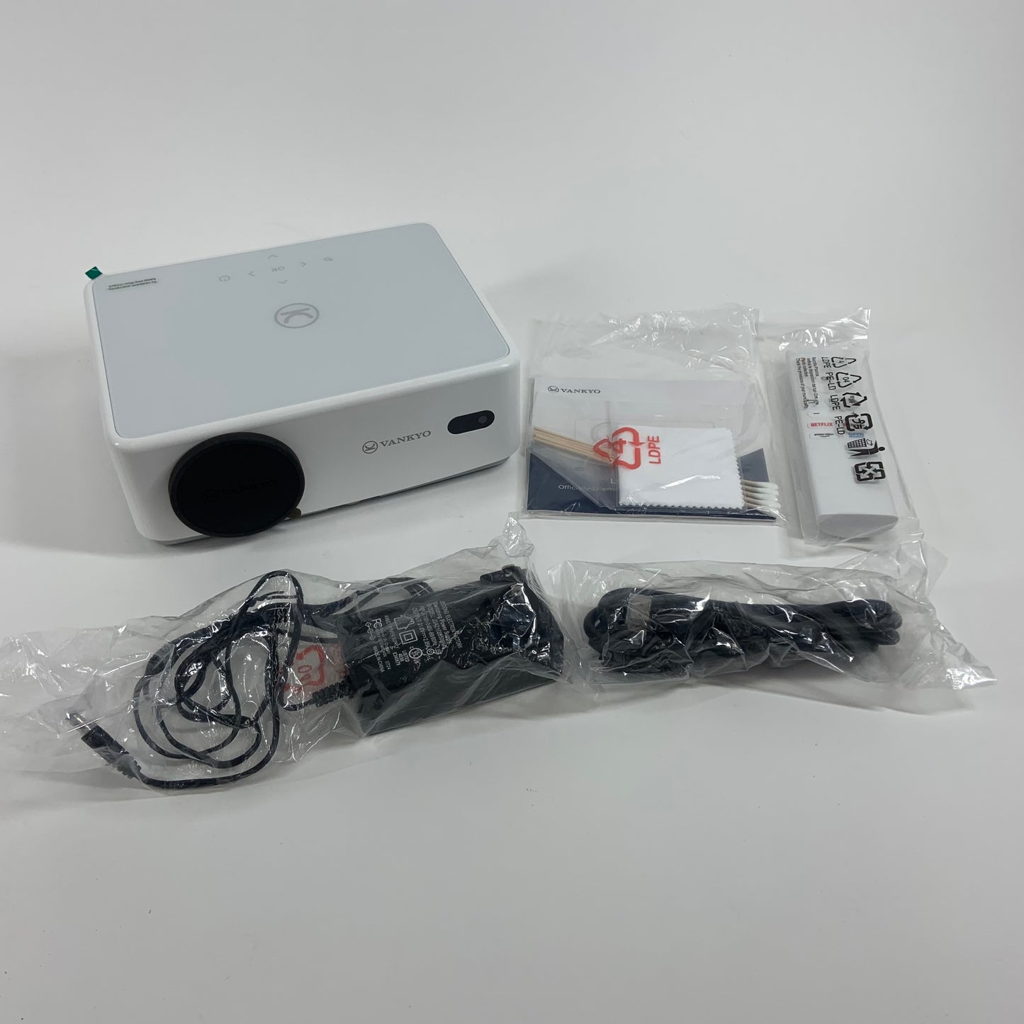 Vankyo Leisure 570D 1920 x 1080 200 Lumens Smart Portable Projector