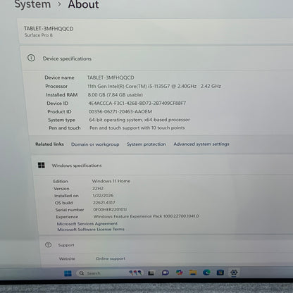 Microsoft Surface Pro 8 1983 13" i5-1135G7 2.4GHz 8GB RAM 256GB SSD BUNDLE