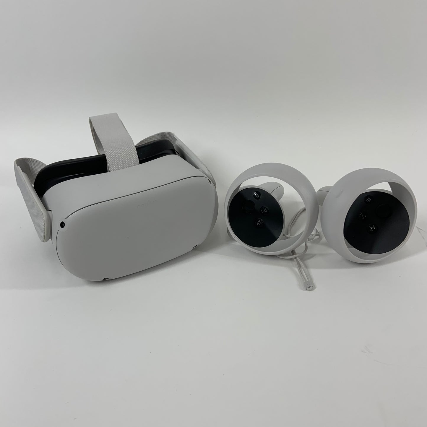 Oculus Quest 2 256GB Standalone All-in-One VR Headset KW49CM With Carry Case