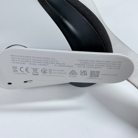 Meta Quest 2 64GB Standalone All-in-One VR Headset KW49CM