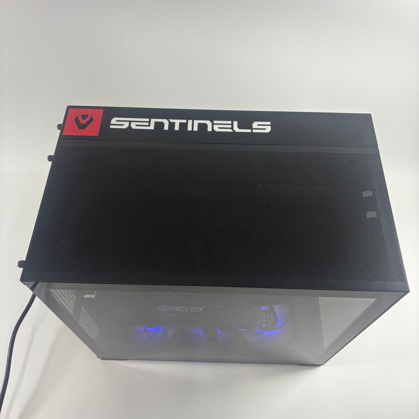 Starforge LIAN LI O11 Dynamic i7-14700F 32GB DDR5 3TB Storage NVIDIA RTX 4070 Ti