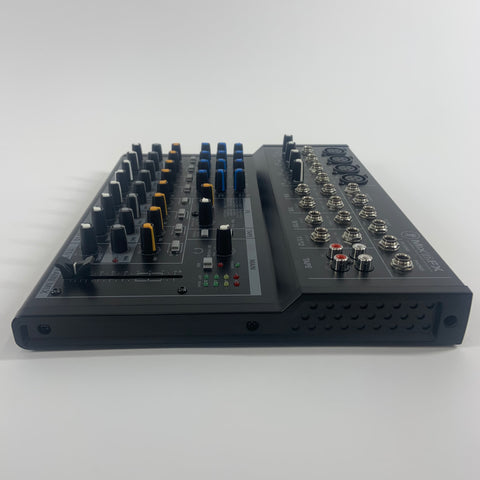 MACKIE MIX12FX Audio Mixer / Compact Mixer XR1000
