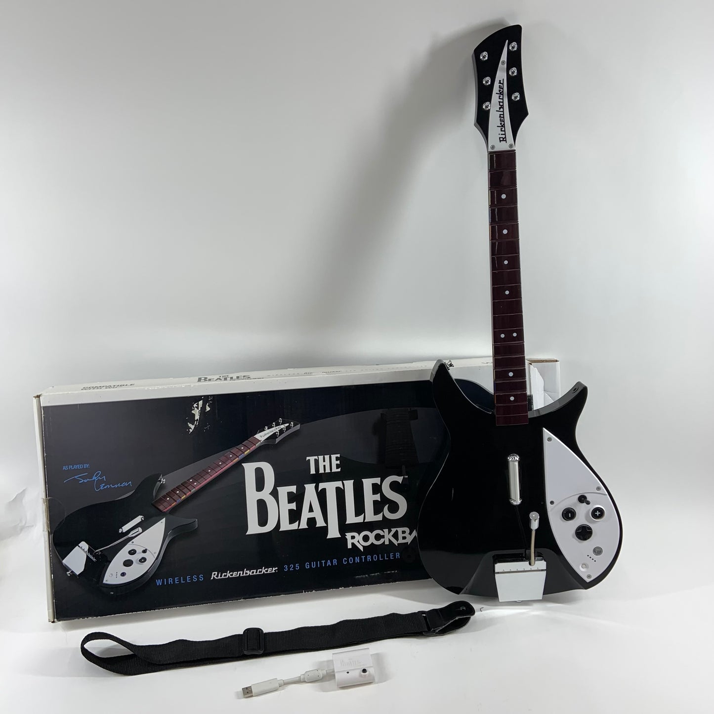 Wireless Rickenbacker 325 Guitar Controller The Beatles NWGTS5 For Wii