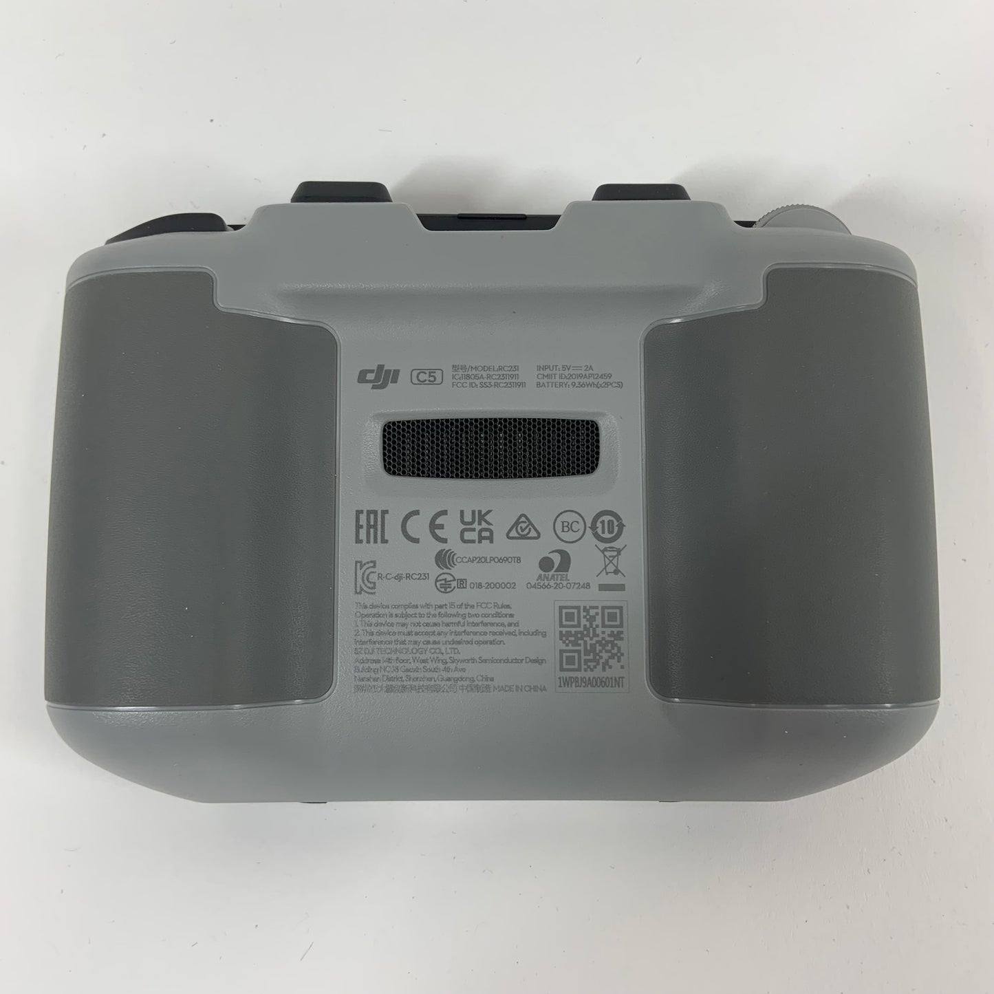 DJI Mavic Air 2 Camera Drone 48MP Camera 4K Video 8k Hyperlapse MA2UE3W BUNDLE