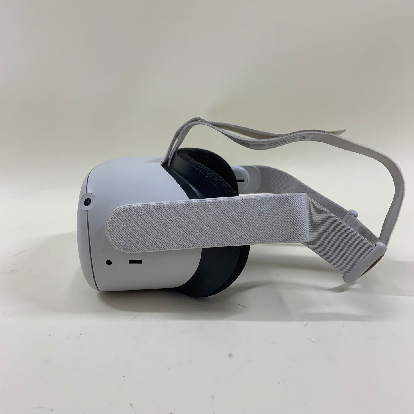 Meta Quest 2 128GB VR System KW49CM