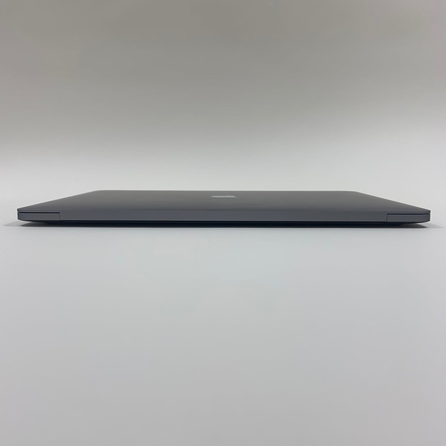 2019 Apple MacBook Pro 16" i7 2.6GHz 16GB RAM 512GB SSD Silver A2141