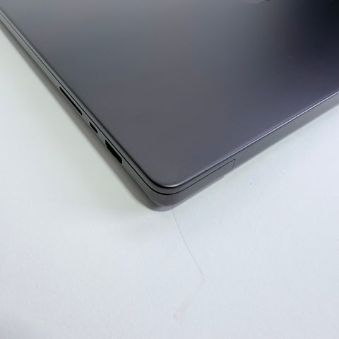 2023 Apple MacBook Pro 16" M3 Max 40C GPU 4.0GHz 48GB RAM 1TB SSD MUW63LL/A