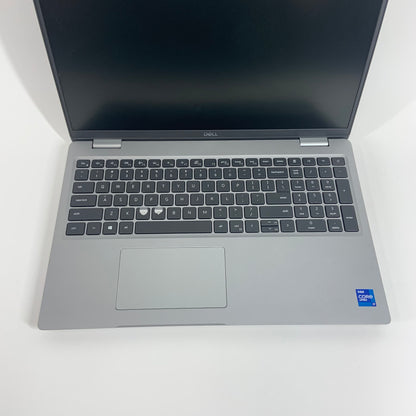 Dell Latitude 5521 15.6" i7-11850H 16GB RAM 256GB SSD Nvidia Quadro WIN 11 PRO